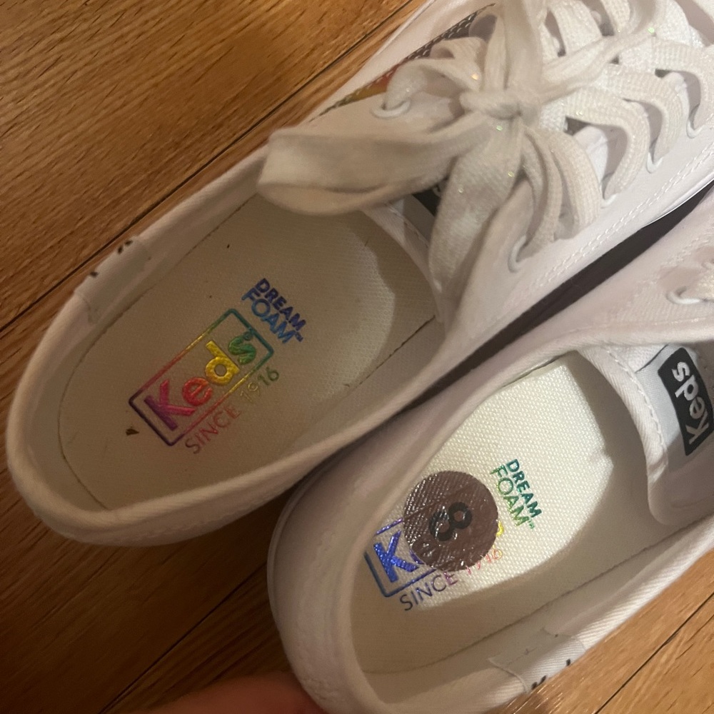 Keds - Picture 3 of 8